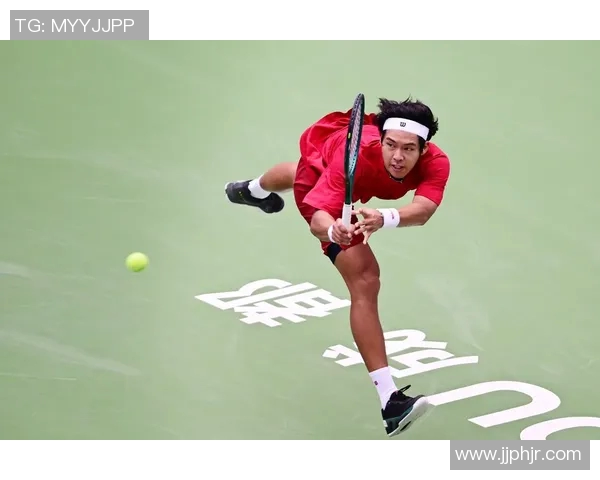 成都网球队的速度之谜：网球巨献背后的训练与技巧揭秘