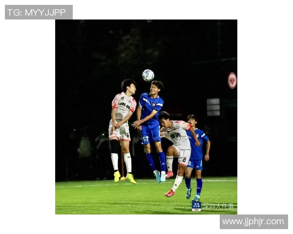 深圳足球队在挑战赛中的耐力表现分析与点评